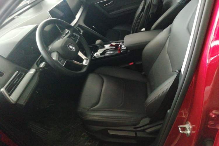 Used BYD Song Pro 2019 1.5T Automatic Elite Edition Left Front Seat