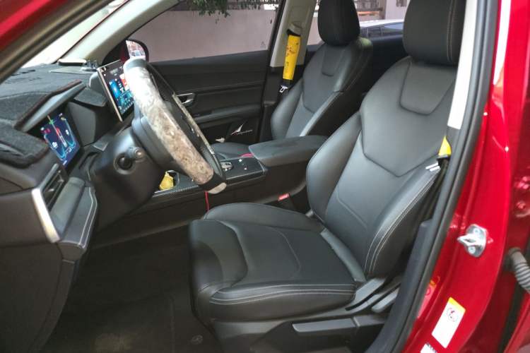 Used BYD Song Pro 2019 1.5T Automatic Luxury Model Left Front Seat