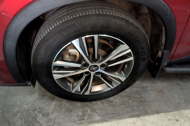 Used BYD Song Pro 2019 1.5T Automatic Prestige Model Left Front Wheel Hub