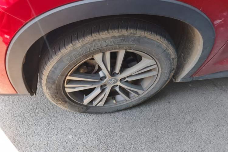 Used BYD Song Pro 2019 1.5T Automatic Elite Edition Left Front Wheel Hub