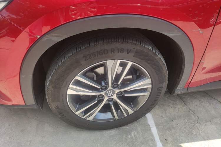 Used BYD Song Pro 2019 1.5T Automatic Prestige Model Left Front Wheel Hub