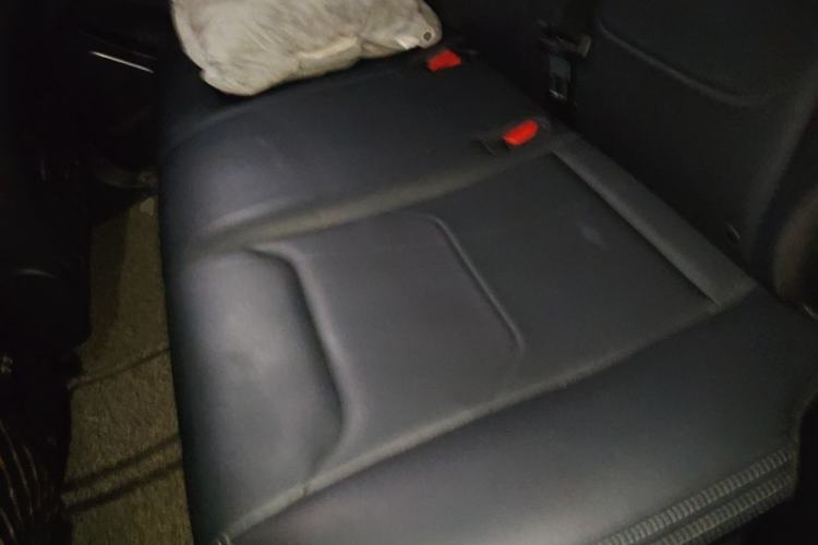 Used BYD Song Pro 2019 1.5T Automatic Luxury Model Left Rear Seat