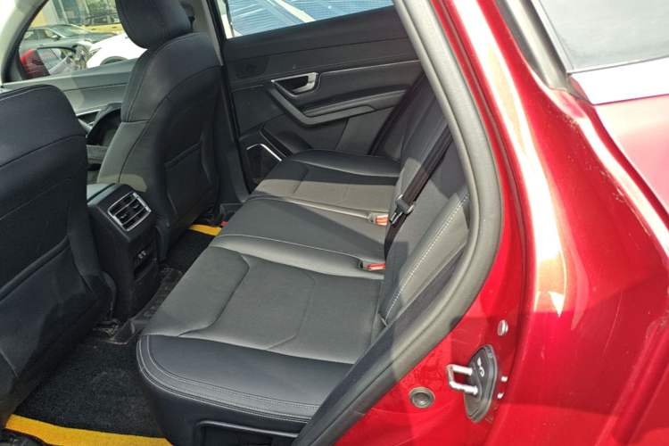 Used BYD Song Pro 2019 1.5T Automatic Prestige Model Left Rear Seat