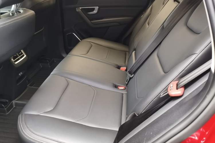 Used BYD Song Pro 2019 1.5T Automatic Luxury Model Left Rear Seat