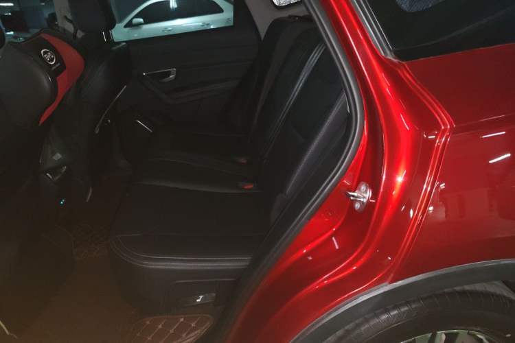 Used BYD Song Pro 2019 1.5T Automatic Luxury Model Left Rear Seat