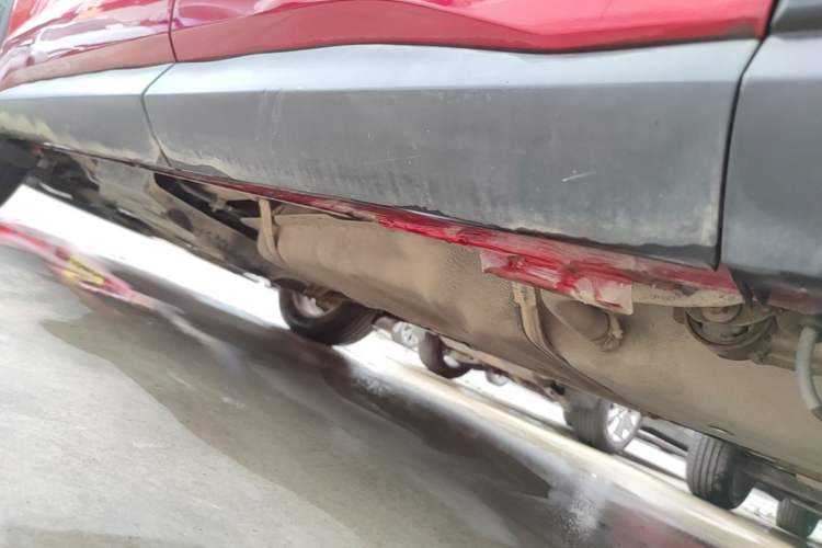 Used BYD Song Pro 2019 1.5T Automatic Elite Edition Left Side Sill