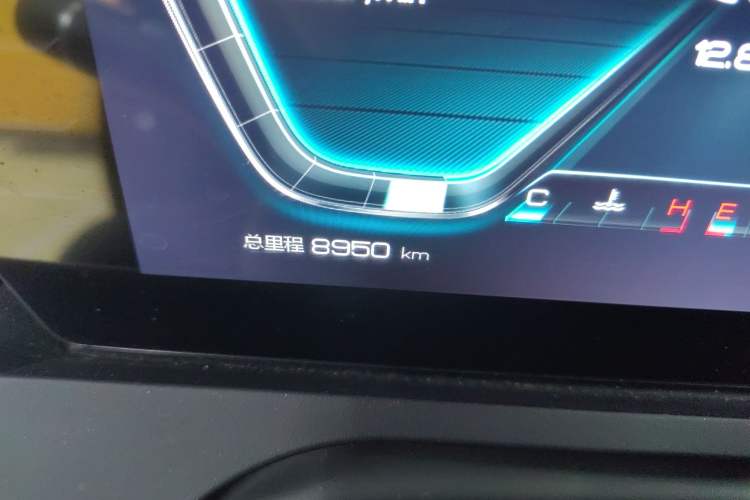 Used BYD Song Pro 2019 1.5T Automatic Elite Edition Odometer Close Up