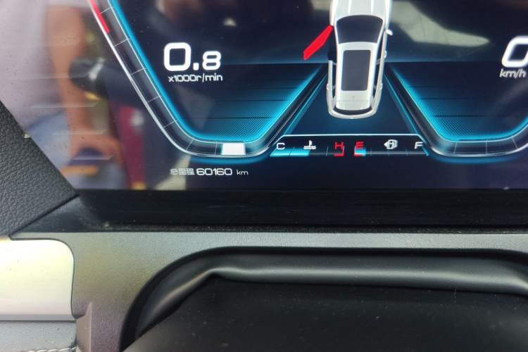 Used BYD Song Pro 2019 1.5T Automatic Luxury Model Odometer Close Up