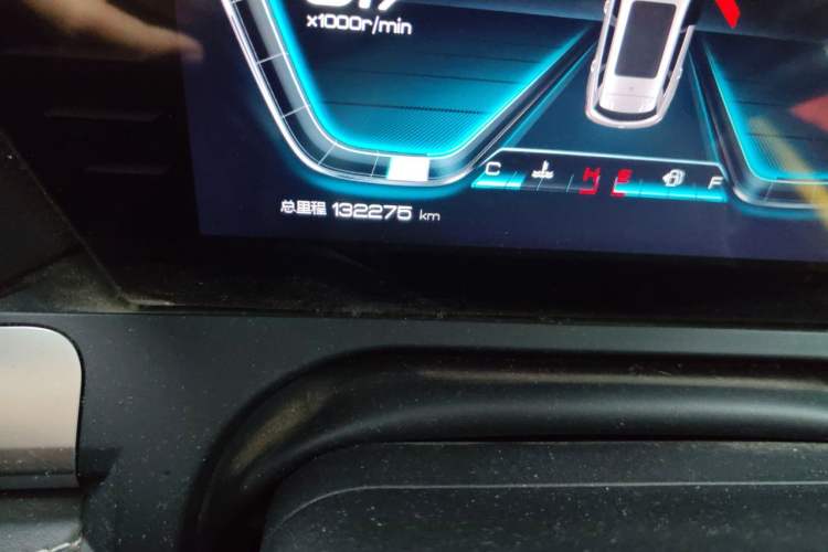 Used BYD Song Pro 2019 1.5T Automatic Elite Edition Odometer Close Up