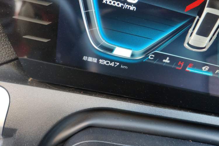 Used BYD Song Pro 2019 1.5T Automatic Luxury Model Odometer Close Up