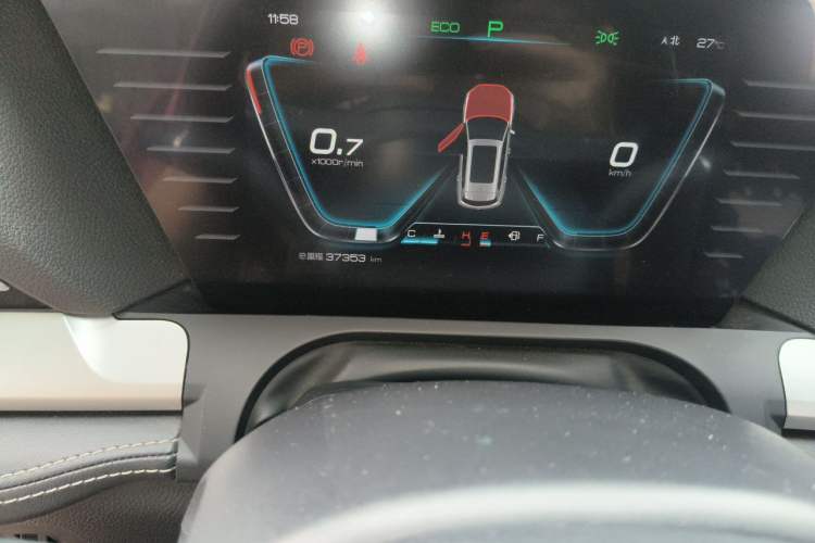 Used BYD Song Pro 2019 1.5T Automatic Luxury Model Odometer Close Up