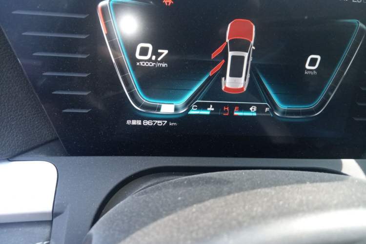 Used BYD Song Pro 2019 1.5T Automatic Luxury Model Odometer Close Up