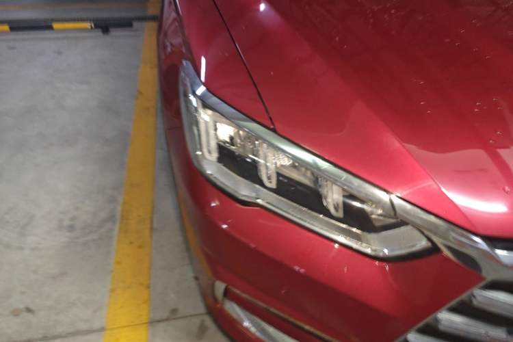 Used BYD Song Pro 2019 1.5T Automatic Luxury Model Right Front Headlight
