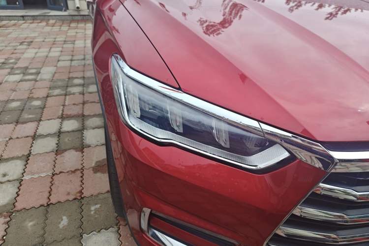 Used BYD Song Pro 2019 1.5T Automatic Elite Edition Right Front Headlight