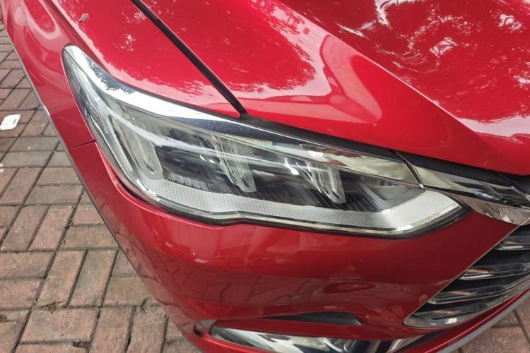Used BYD Song Pro 2019 1.5T Automatic Prestige Model Right Front Headlight