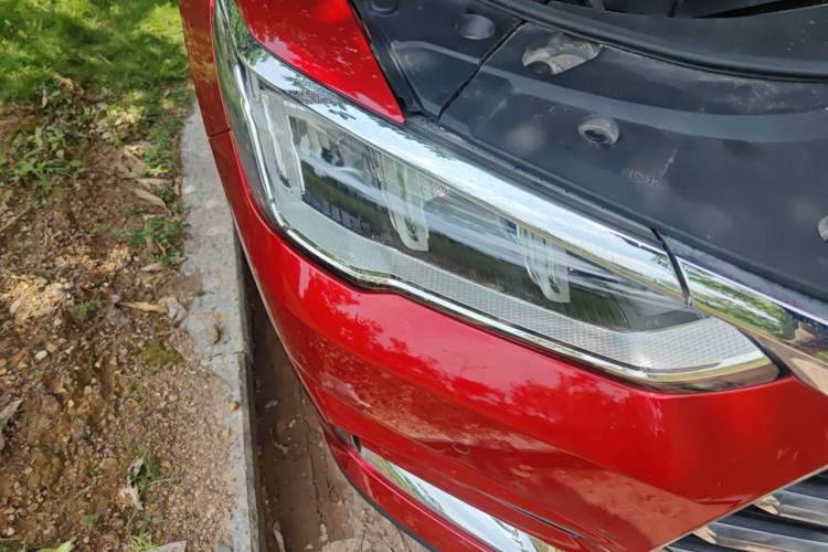 Used BYD Song Pro 2019 1.5T Automatic Prestige Model Right Front Headlight