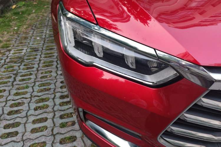 Used BYD Song Pro 2019 1.5T Automatic Elite Edition Right Front Headlight