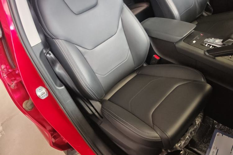 Used BYD Song Pro 2019 1.5T Automatic Elite Edition Right Front Seat
