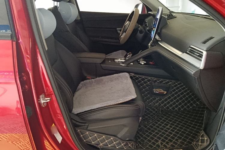Used BYD Song Pro 2019 1.5T Automatic Luxury Model Right Front Seat
