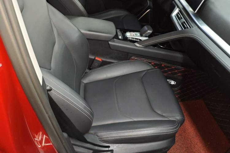 Used BYD Song Pro 2019 1.5T Automatic Elite Edition Right Front Seat