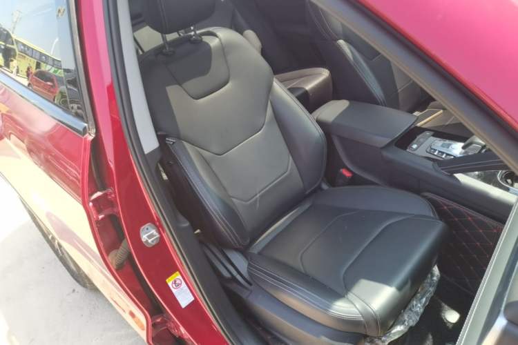 Used BYD Song Pro 2019 1.5T Automatic Luxury Model Right Front Seat