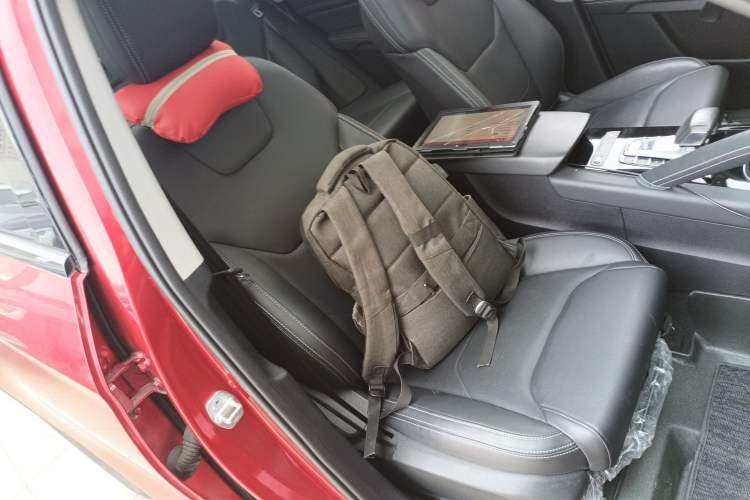 Used BYD Song Pro 2019 1.5T Automatic Elite Edition Right Front Seat