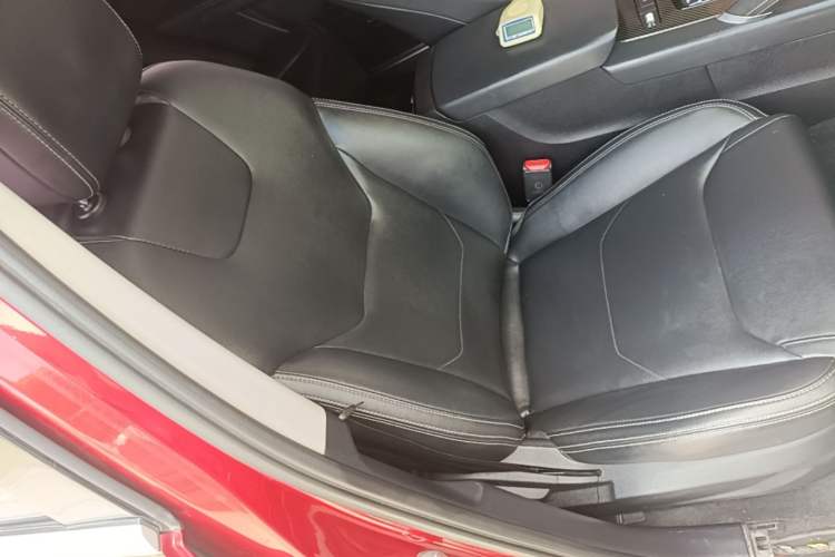 Used BYD Song Pro 2019 1.5T Automatic Luxury Model Right Front Seat