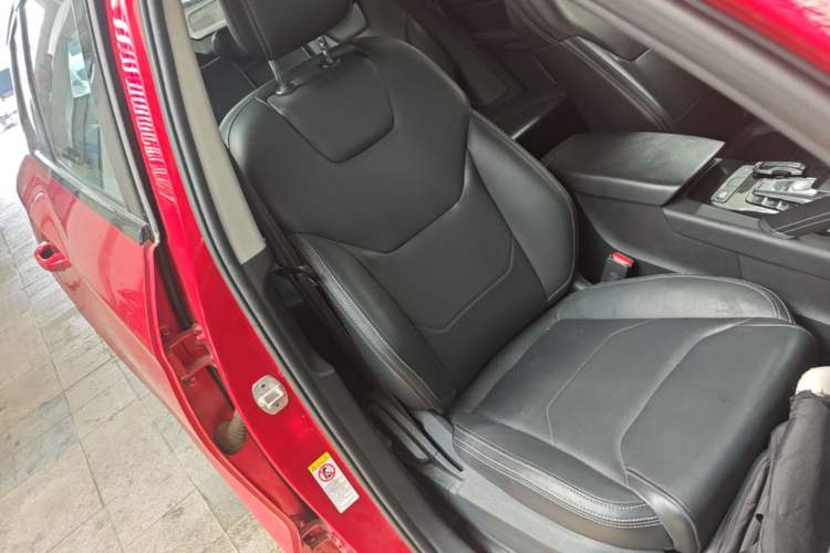 Used BYD Song Pro 2019 1.5T Automatic Luxury Model Right Front Seat