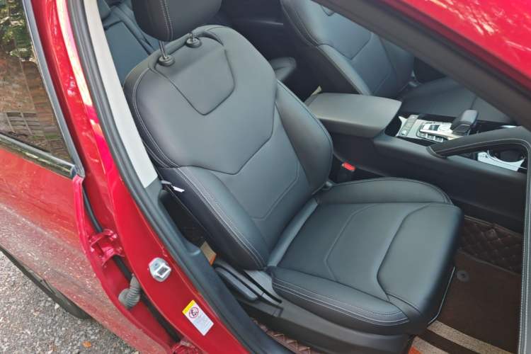 Used BYD Song Pro 2019 1.5T Automatic Luxury Model Right Front Seat