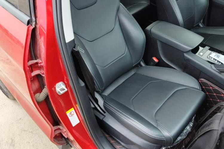 Used BYD Song Pro 2019 1.5T Automatic Luxury Model Right Front Seat