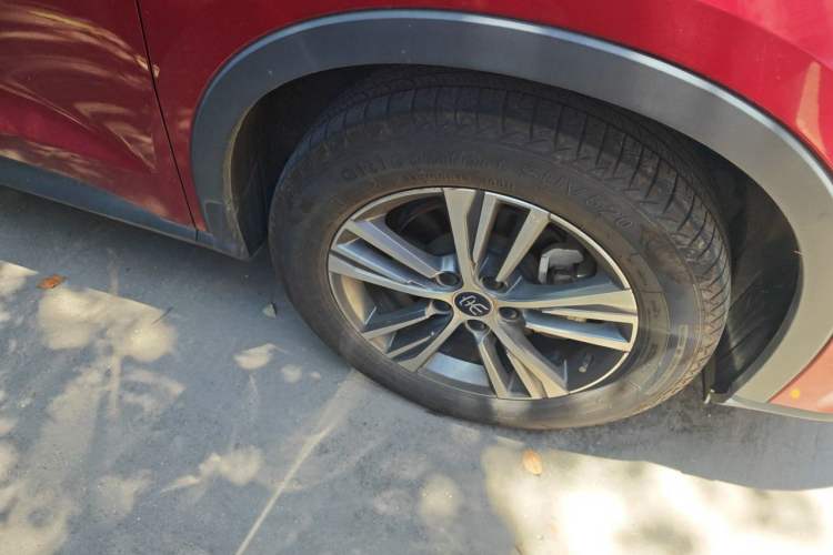 Used BYD Song Pro 2019 1.5T Automatic Elite Edition Right Front Wheel Hub