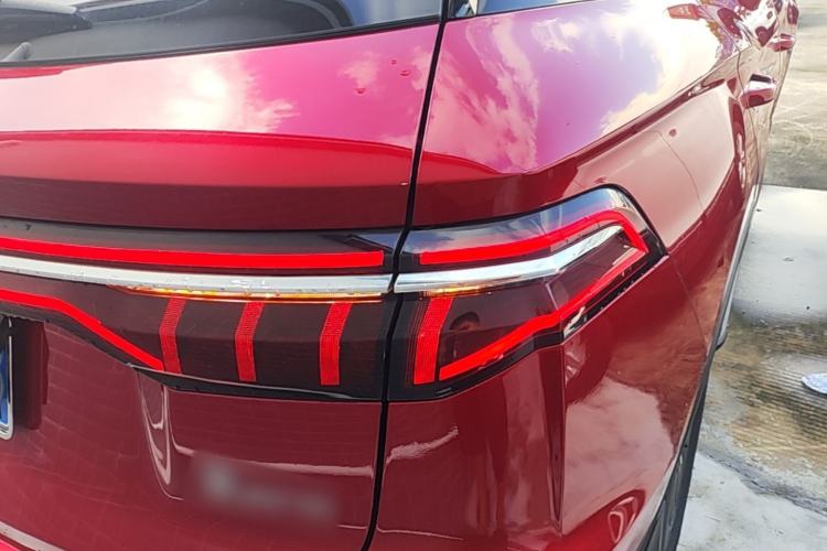 Used BYD Song Pro 2019 1.5T Automatic Luxury Model Right Rear Taillight