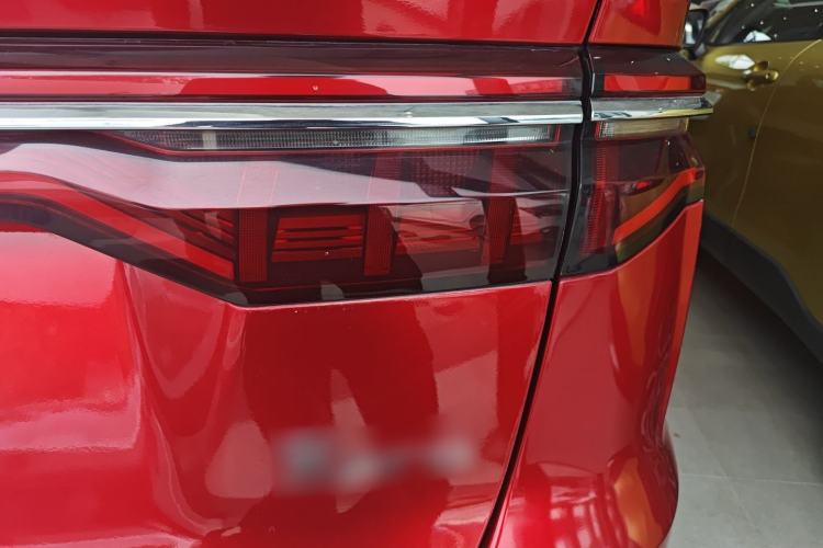 Used BYD Song Pro 2019 1.5T Automatic Luxury Model Right Rear Taillight