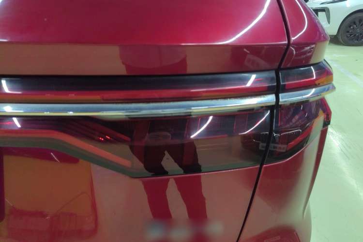 Used BYD Song Pro 2019 1.5T Automatic Elite Edition Right Rear Taillight