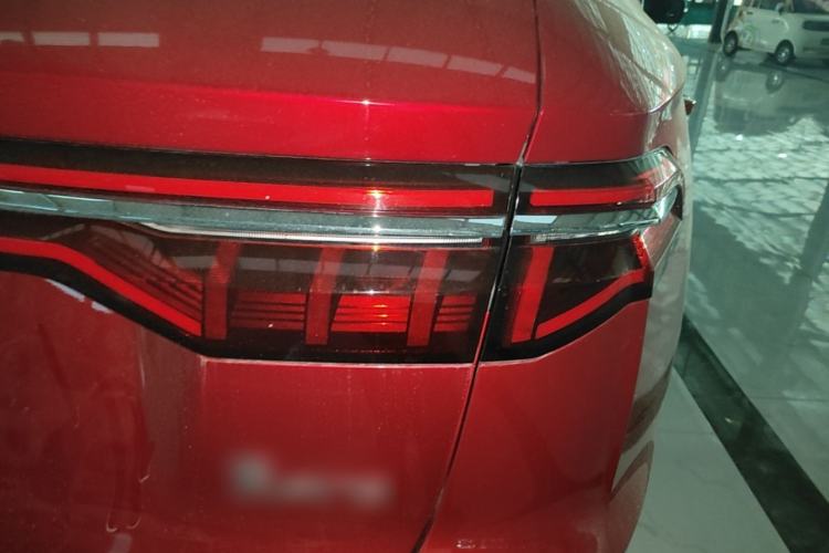 Used BYD Song Pro 2019 1.5T Automatic Elite Edition Right Rear Taillight