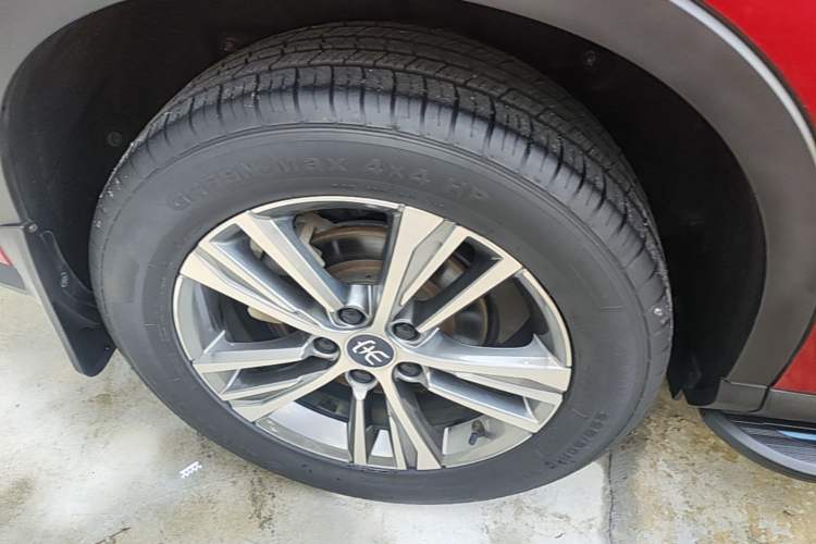 Used BYD Song Pro 2019 1.5T Automatic Luxury Model Right Rear Wheel Hub