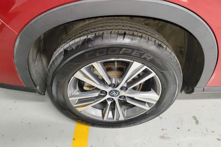 Used BYD Song Pro 2019 1.5T Automatic Prestige Model Right Rear Wheel Hub