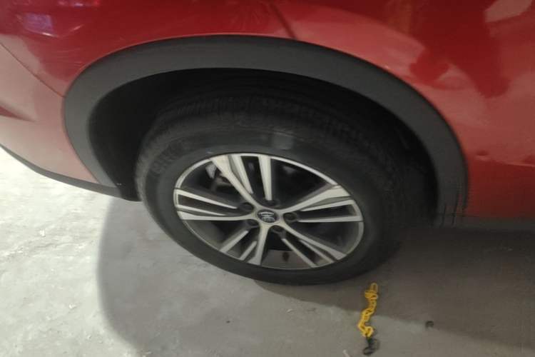 Used BYD Song Pro 2019 1.5T Automatic Elite Edition Right Rear Wheel Hub