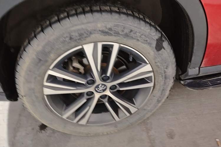 Used BYD Song Pro 2019 1.5T Automatic Luxury Model Right Rear Wheel Hub