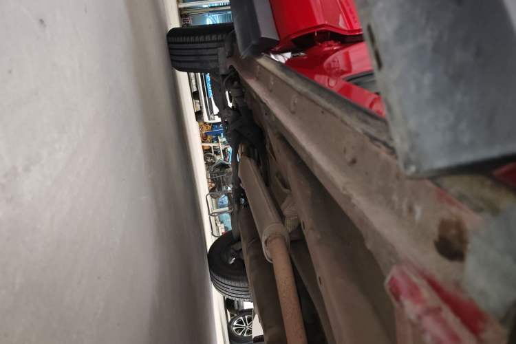 Used BYD Song Pro 2019 1.5T Automatic Elite Edition Right Side Sill