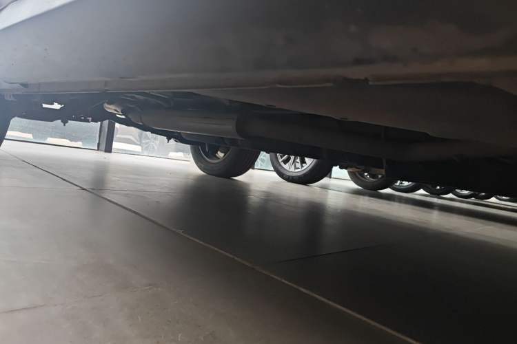 Used BYD Song Pro 2019 1.5T Automatic Luxury Model Right Side Sill