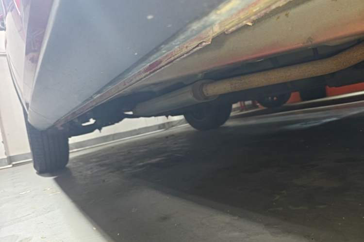 Used BYD Song Pro 2019 1.5T Automatic Luxury Model Right Side Sill