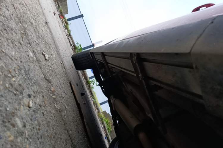 Used BYD Song Pro 2019 1.5T Automatic Luxury Model Right Side Sill