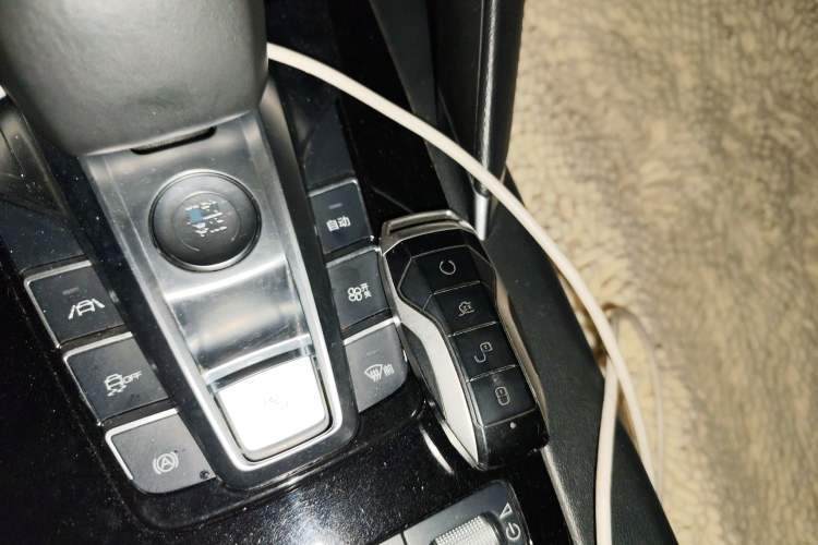 Used BYD Song Pro 2019 1.5T Automatic Luxury Model Vehicle Key