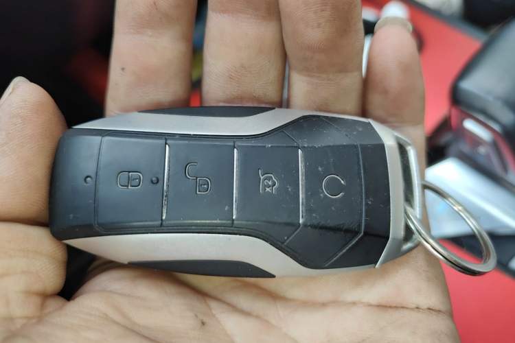 Used BYD Song Pro 2019 1.5T Automatic Luxury Model Vehicle Key