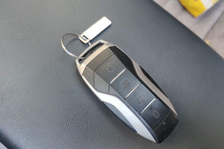 Used BYD Song Pro 2019 1.5T Automatic Luxury Model Vehicle Key