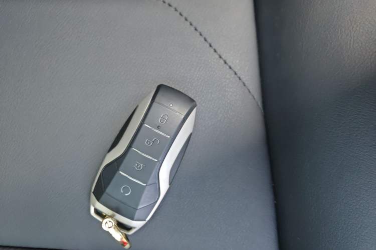 Used BYD Song Pro 2019 1.5T Automatic Luxury Model Vehicle Key