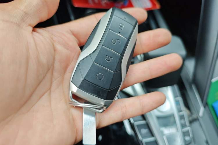 Used BYD Song Pro 2019 1.5T Automatic Luxury Model Vehicle Key
