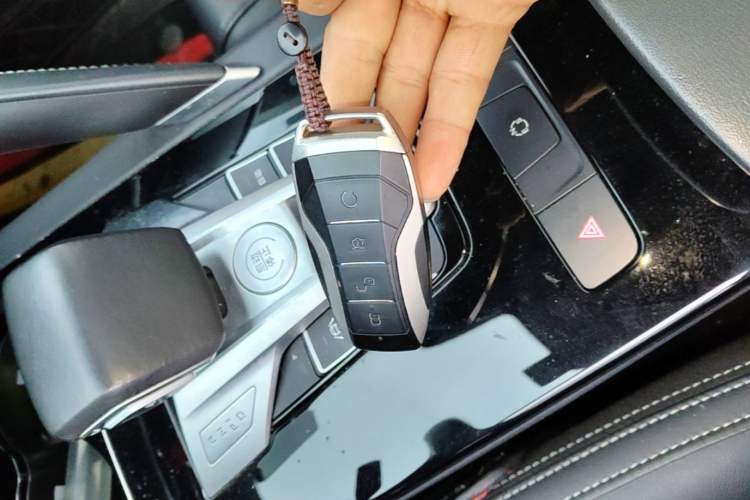 Used BYD Song Pro 2019 1.5T Automatic Luxury Model Vehicle Key