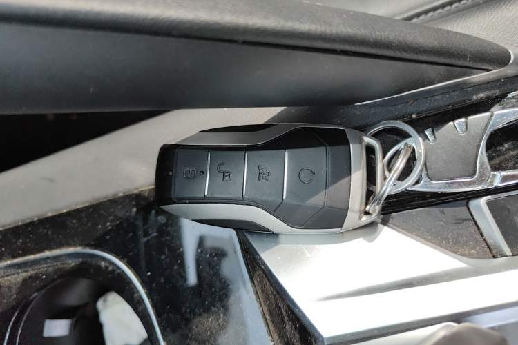 Used BYD Song Pro 2019 1.5T Automatic Luxury Model Vehicle Key